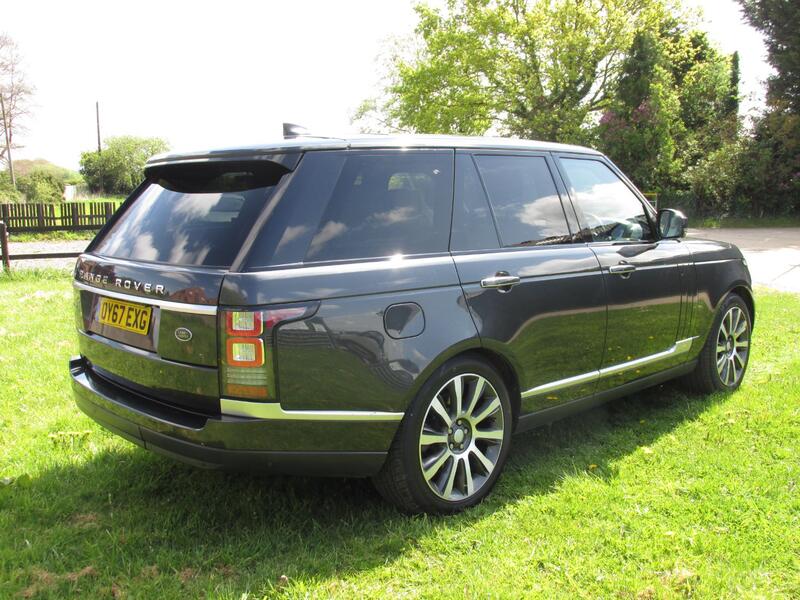 LAND ROVER RANGEROVER VOGUE 4.4 Autobiography  2017