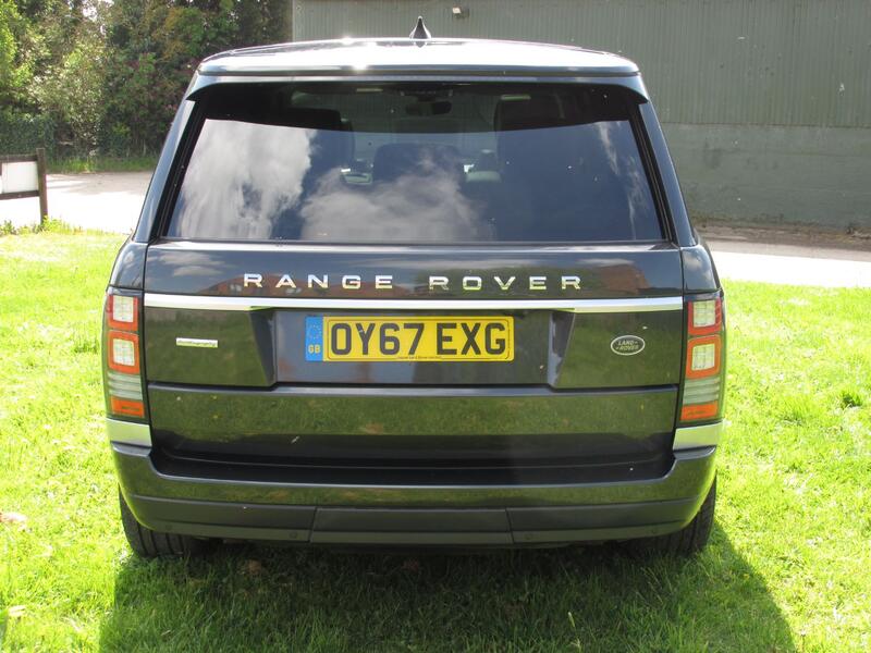 LAND ROVER RANGEROVER VOGUE 4.4 Autobiography  2017