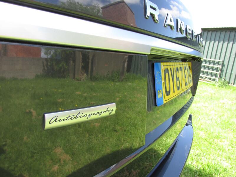 LAND ROVER RANGEROVER VOGUE 4.4 Autobiography  2017