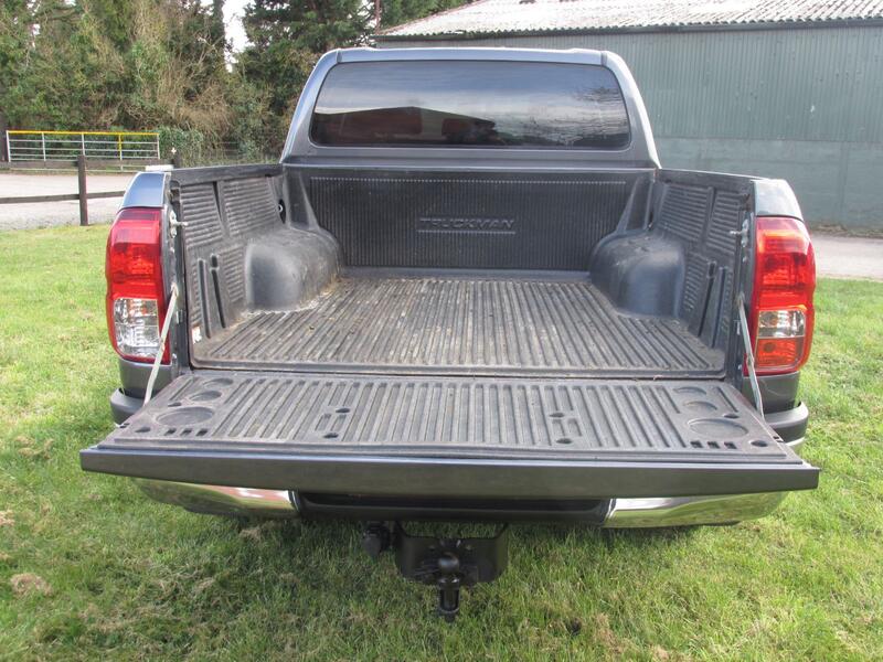 TOYOTA HILUX ICON  4X4 D-4D DCB 2018