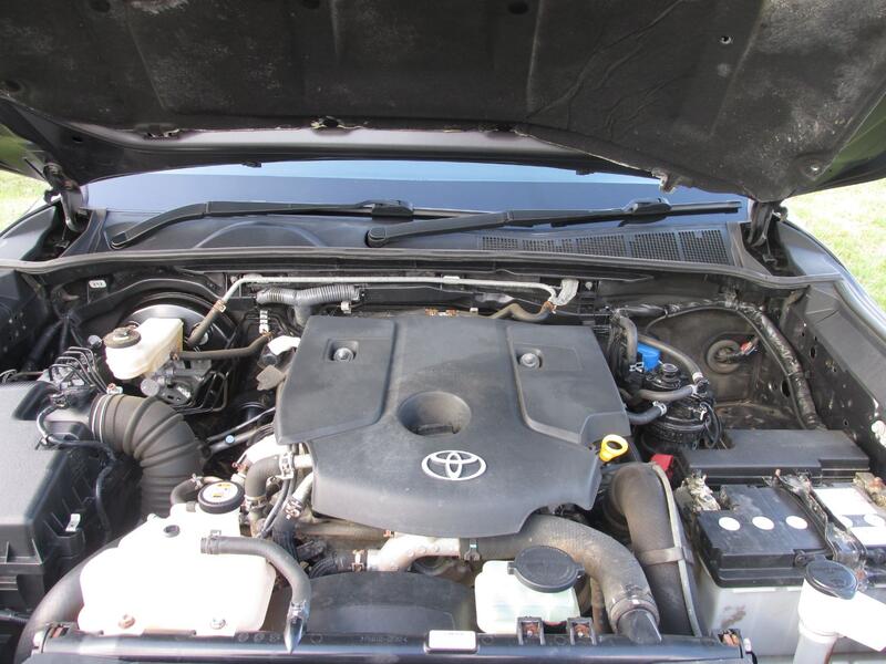 TOYOTA HILUX ICON  4X4 D-4D DCB 2018