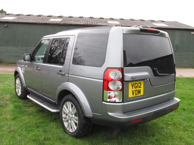 LAND ROVER DISCOVERY 4 TDV6 HSE 2012