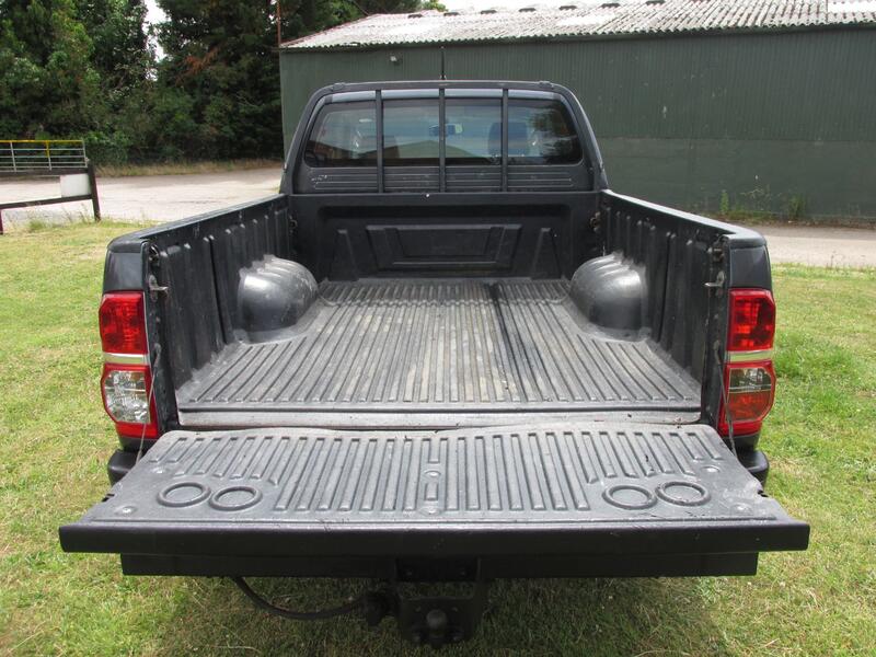 TOYOTA HILUX HL2 4X4 D-4D ECB 2012
