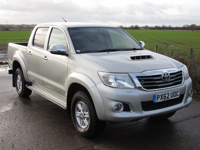 TOYOTA HILUX HL3 4X4 D-4D DCB 2012