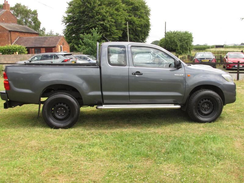 TOYOTA HILUX HL2 4X4 D-4D ECB 2012