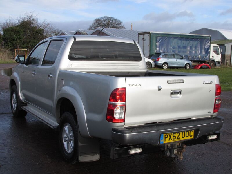 TOYOTA HILUX HL3 4X4 D-4D DCB 2012