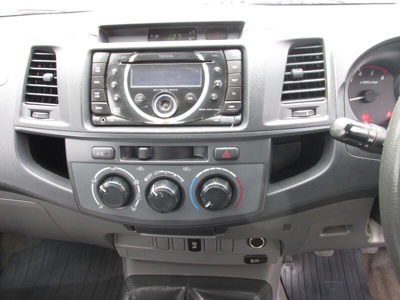TOYOTA HILUX HL2 4X4 D-4D ECB 2012