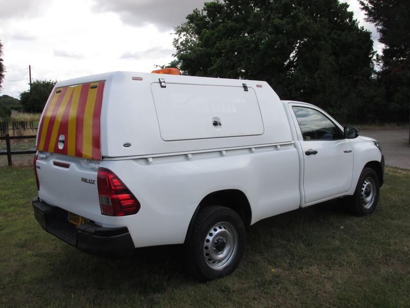 TOYOTA HILUX Active 2.4 4X4 D-4D Single Cab 2018