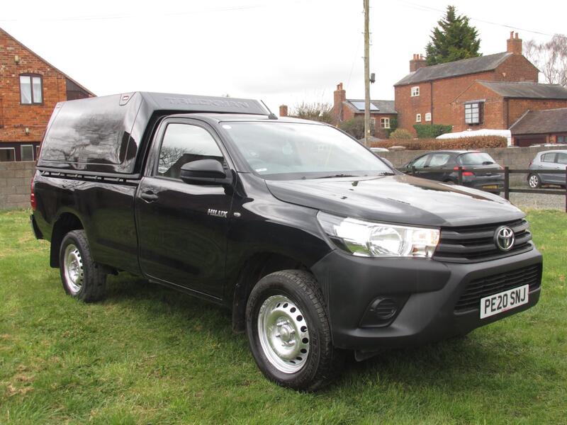 TOYOTA HILUX Active 2.4 4X4 D-4D Single Cab 2020
