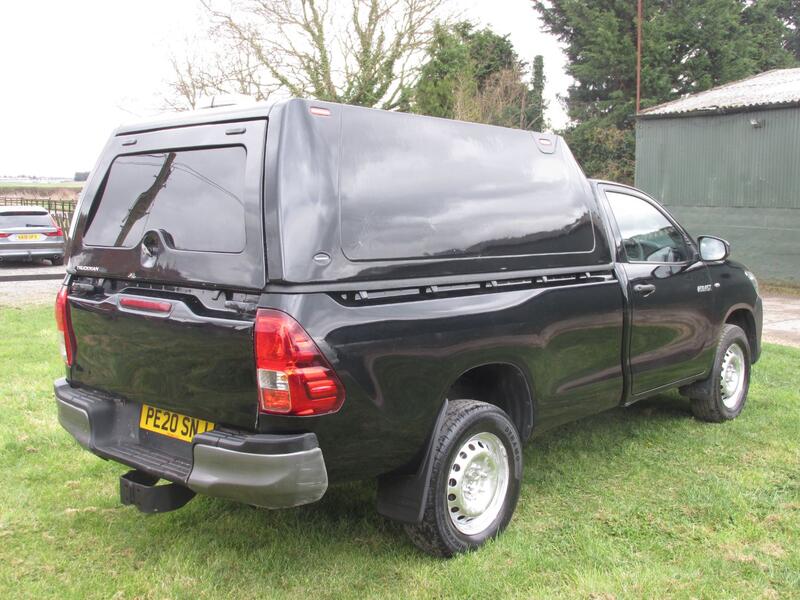 TOYOTA HILUX Active 2.4 4X4 D-4D Single Cab 2020