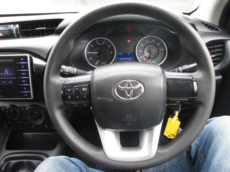 TOYOTA HILUX Active 2.4 4X4 D-4D Single Cab 2018