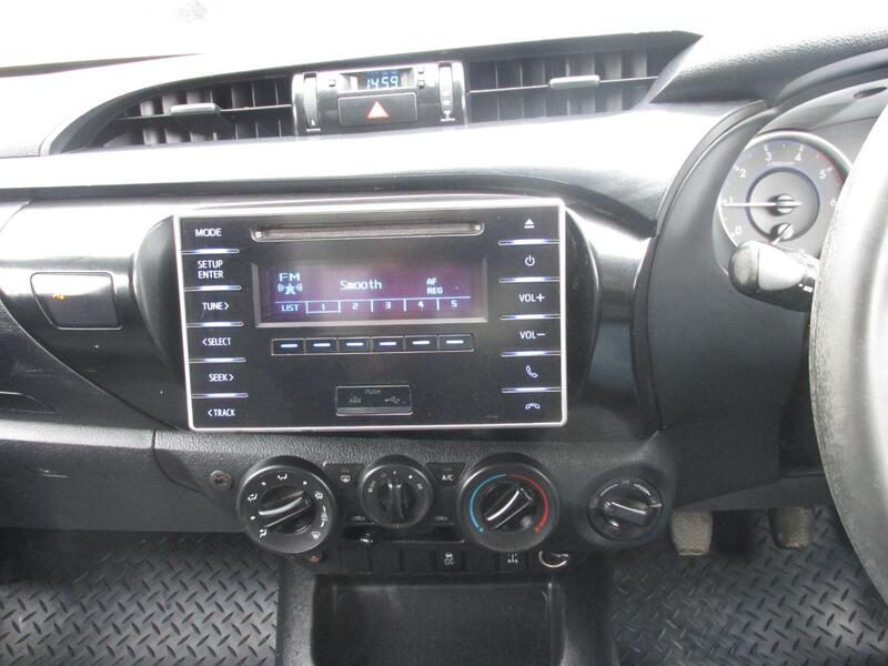 TOYOTA HILUX Active 2.4 4X4 D-4D Single Cab 2018