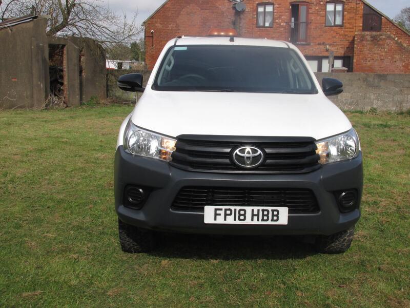 TOYOTA HILUX Active 4X4 D-4D Double Cab 2018
