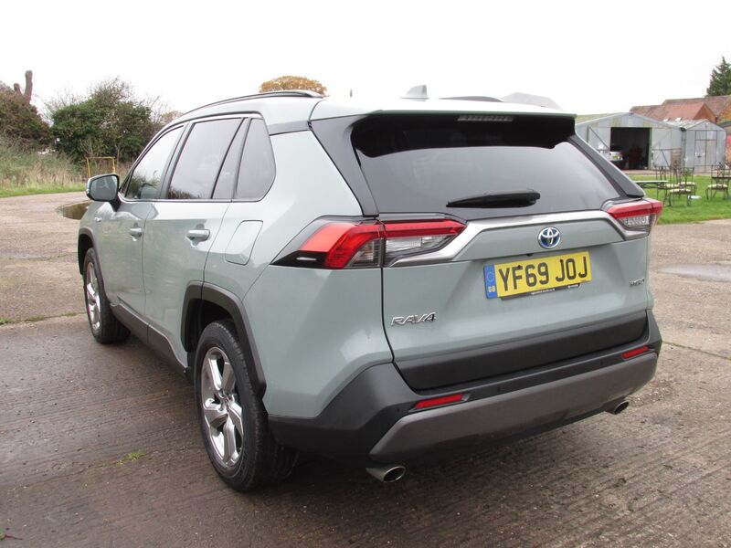 TOYOTA RAV-4 2.5 VVT-H CVT 4WD 2019