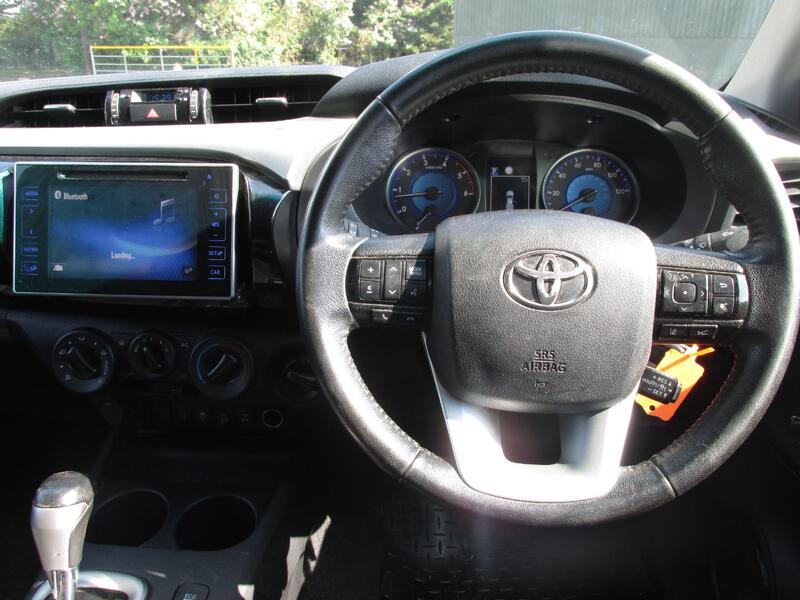 TOYOTA HILUX ICON 4X4 D-4D Double Cab 2.4 Auto 2020