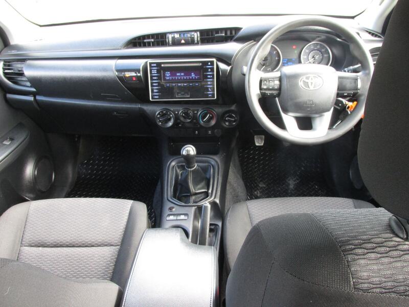 TOYOTA HILUX Active 4X4 D-4D DCB 2019