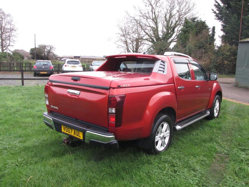 ISUZU D-MAX 1.9 Utah DCB 2017