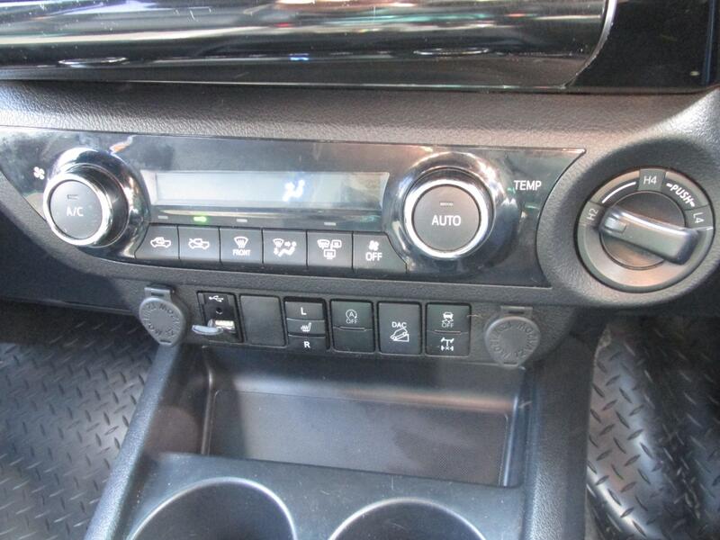 TOYOTA HILUX 2.8 Invincible X D4D 4WD 2021
