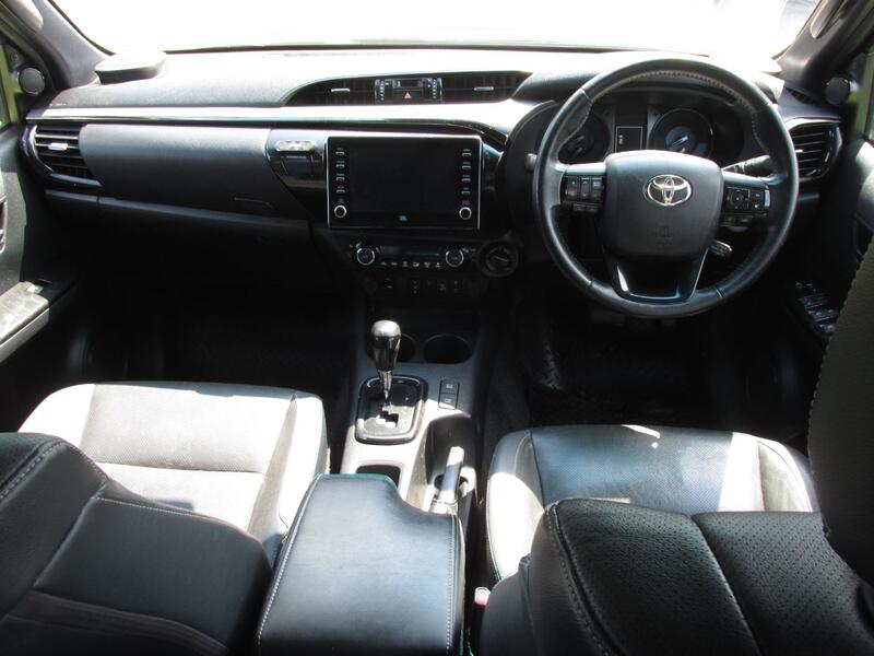 TOYOTA HILUX 2.8 Invincible X D4D 4WD 2021