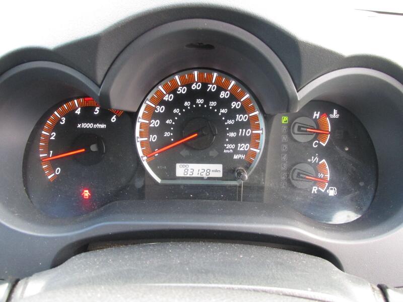 TOYOTA HILUX Invincible 3.0 D4D 4WD 2012