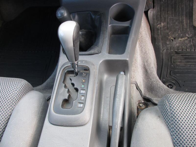 TOYOTA HILUX Invincible 3.0 D4D 4WD 2012