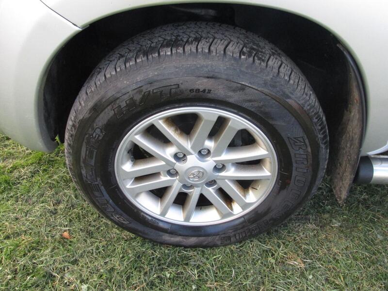 TOYOTA HILUX Invincible 3.0 D4D 4WD 2012