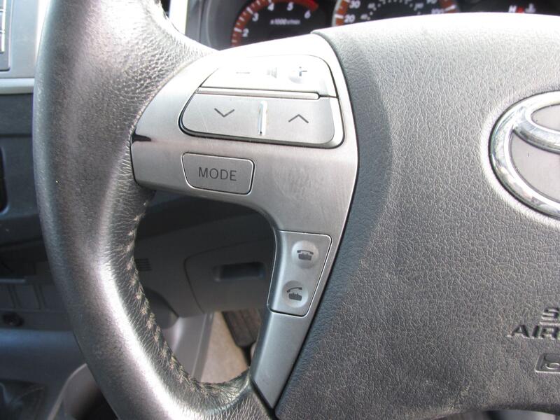 TOYOTA HILUX Invincible 3.0 D4D 4WD 2012