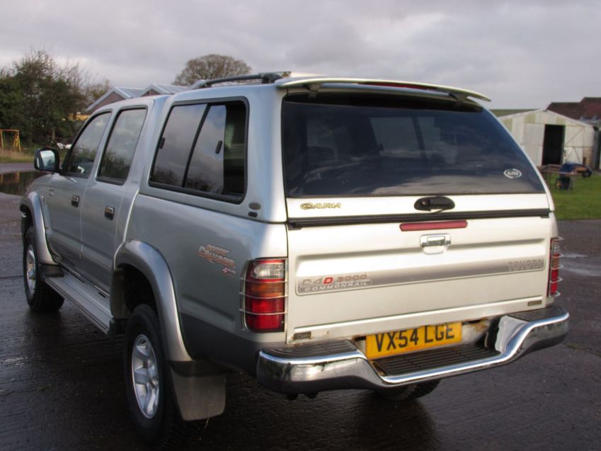 TOYOTA HILUX 3.0 D4D Sports Cruiser Automatic 2004