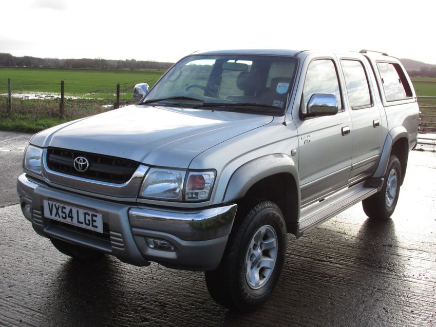 TOYOTA HILUX 3.0 D4D Sports Cruiser Automatic 2004