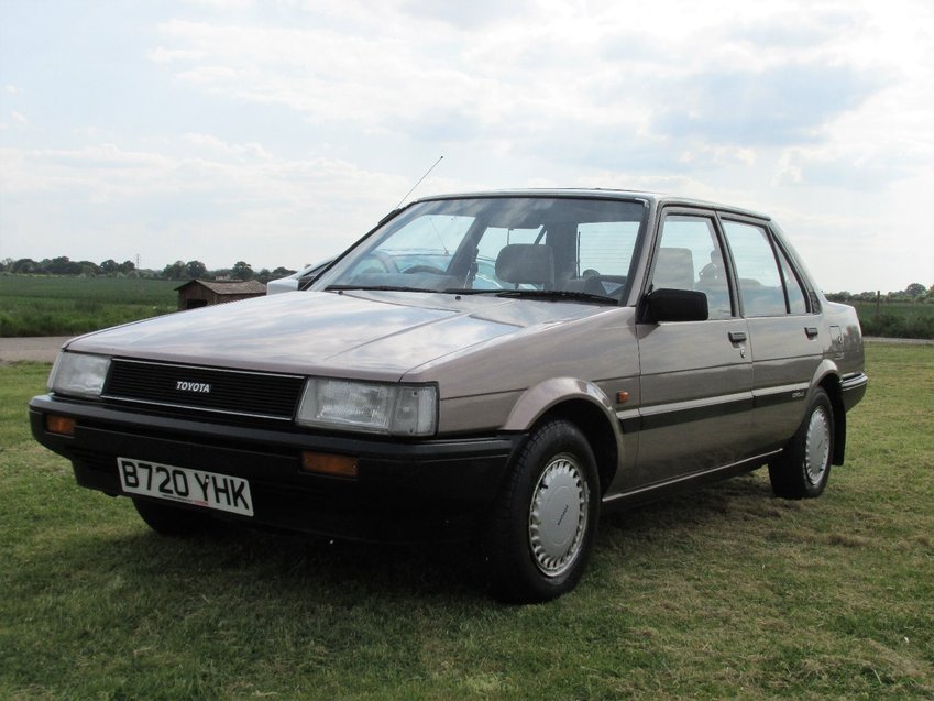 TOYOTA COROLLA 1.3 GL Saloon 1984