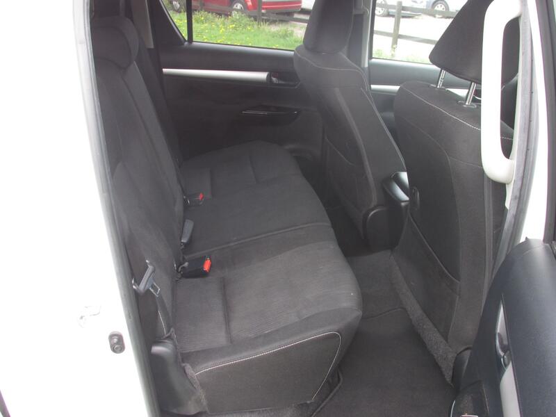 TOYOTA HILUX D-4D 150 ICON 2021