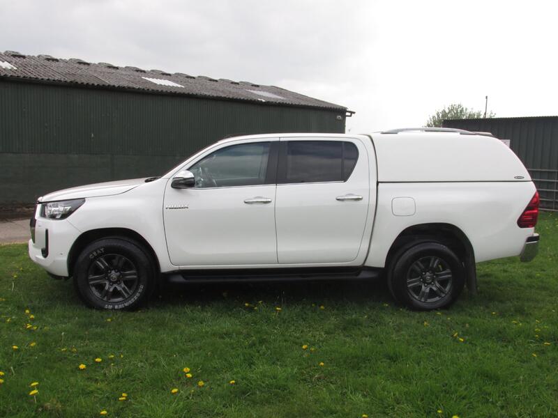 TOYOTA HILUX D-4D 150 ICON 2021