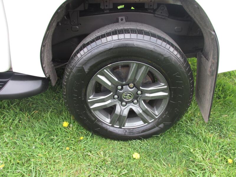 TOYOTA HILUX D-4D 150 ICON 2021