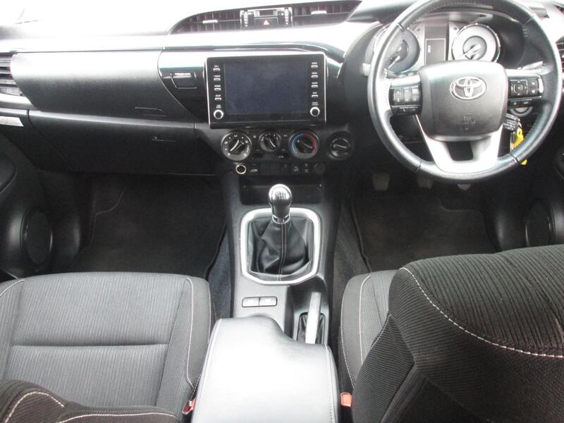 TOYOTA HILUX D-4D 150 ICON 2021