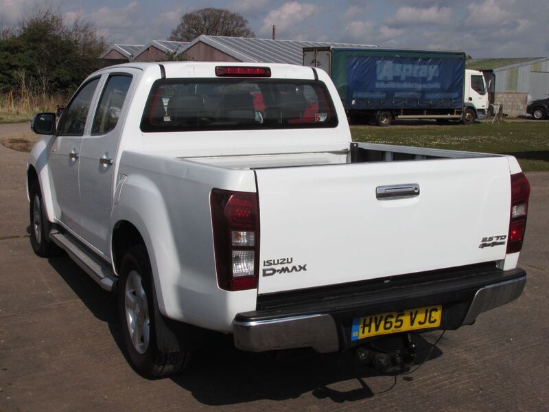 ISUZU D-MAX Huntsman 2.5 TD 4WD 2016