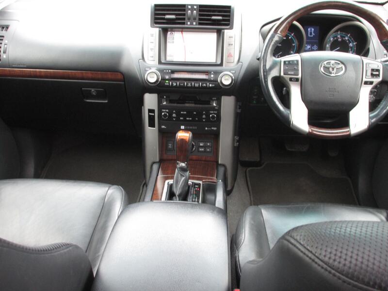 TOYOTA LAND CRUISER D-4D 191 LC5 Auto 2009