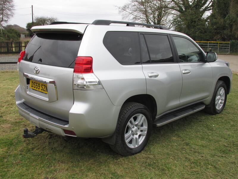 TOYOTA LAND CRUISER D-4D 191 LC5 Auto 2009