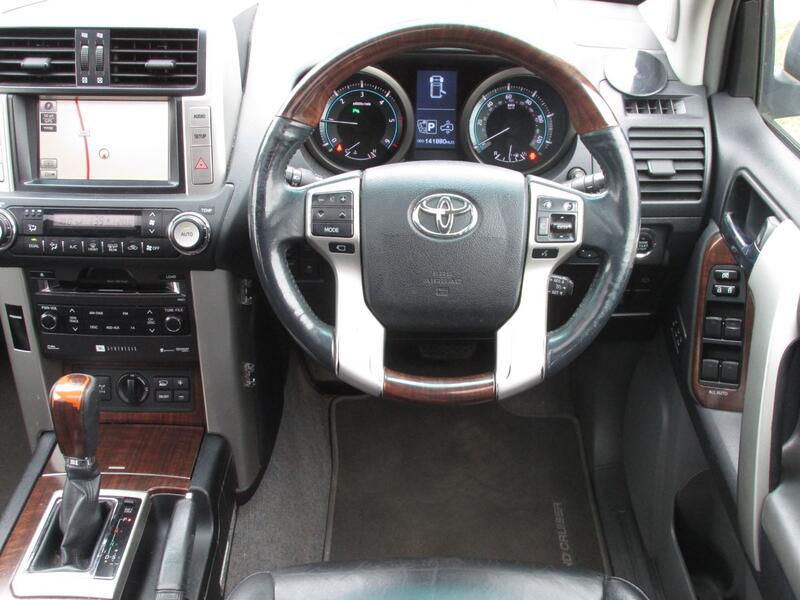TOYOTA LAND CRUISER D-4D 191 LC5 Auto 2009