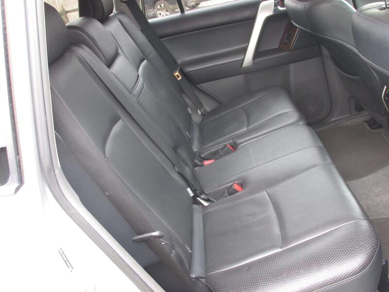 TOYOTA LAND CRUISER D-4D 191 LC5 Auto 2009