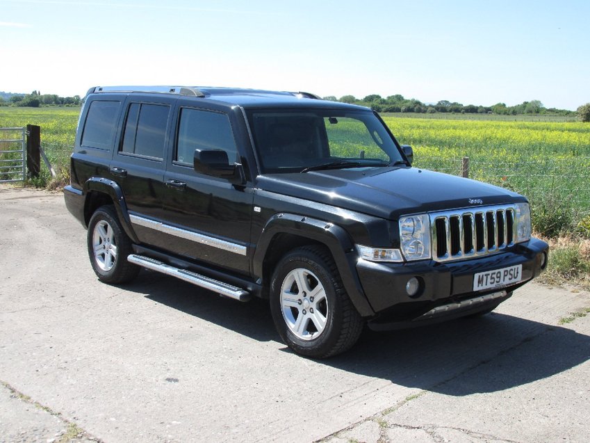 JEEP COMMANDER V6 CRD 215 Auto Limited 2009