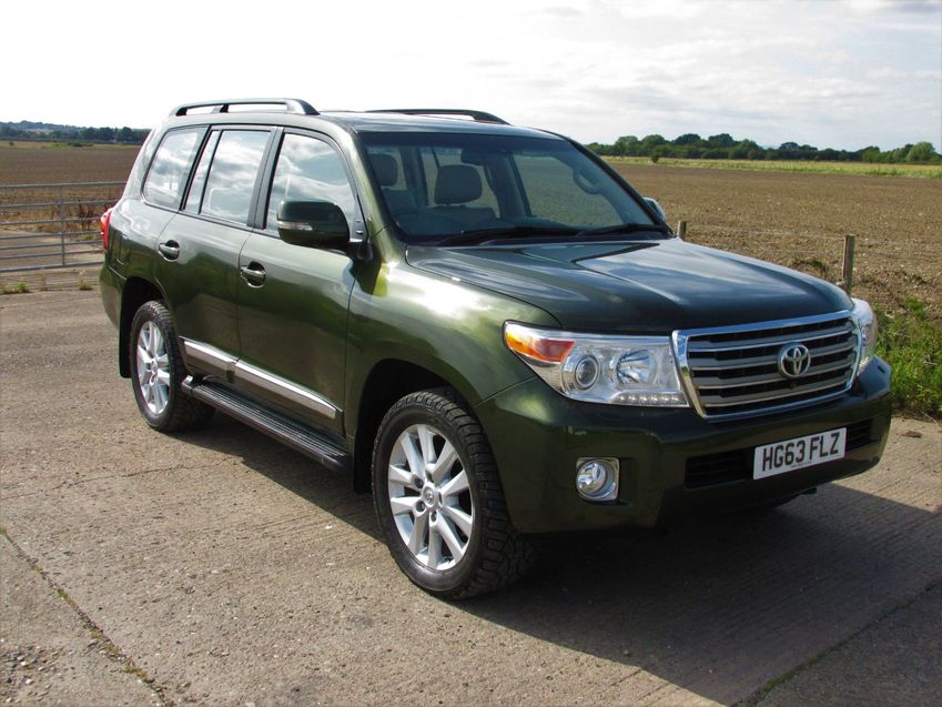 TOYOTA LAND CRUISER D-4D V8 2014